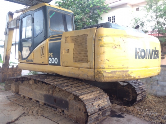 ขายถูก รถแบคโฮ KOMATSU PC 200-7 เดิมๆพร้อมใช้เอกสารทะเบียน ขายถูก รถแบคโฮ KOMATSU PC 200-7 เดิมๆพร้อมใช้เอกสารทะเบียน