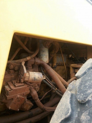 ขายรถบด CATERPILLAR CS-563 2เพลา 10ตัน เอกสารเล่มทะเบียน