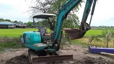 ขาย pc30-7 พร้อมใช้งาน มีลายหัวเจาะปั๊มนิ้วเอวแน่นช่วงล่างเต็ม ขาย pc30-7 พร้อมใช้งาน มีลายหัวเจาะปั๊มนิ้วเอวแน่นช่วงล่างเต็ม