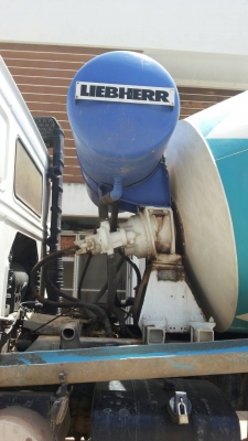 ขายรถบรรทุก 10 ล้อโม่ปูน VOLVO 320 แรงม้าปี 2545 โม่ขนาด 7 คิว ราคา 980000