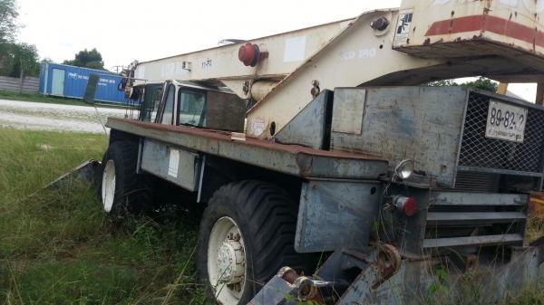 -ขายเครื่องจักรงานก่อสร้างครับ