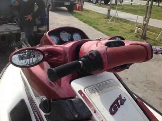 ขายเจ็ทสกีดีๆสักลำครับ