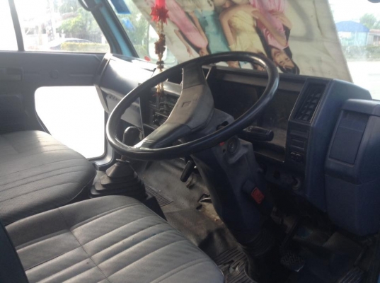 ขายรถอีซูซูnkr4ล้อรถบ้านยกหัวใด้ เกียรสั้นเพาเวอร์