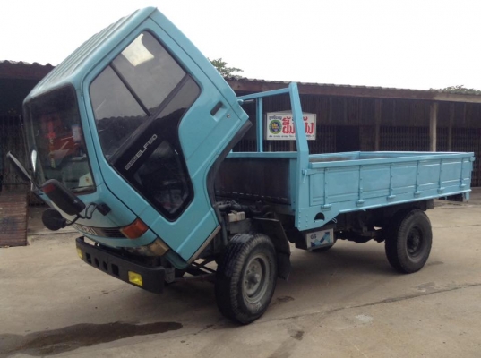 ขายรถอีซูซูnkr4ล้อรถบ้านยกหัวใด้ เกียรสั้นเพาเวอร์