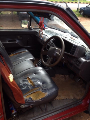 ขาย ISUZU มังกร ปี 90 สีแดง