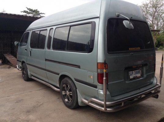 รถตู้12ที่นั้ง