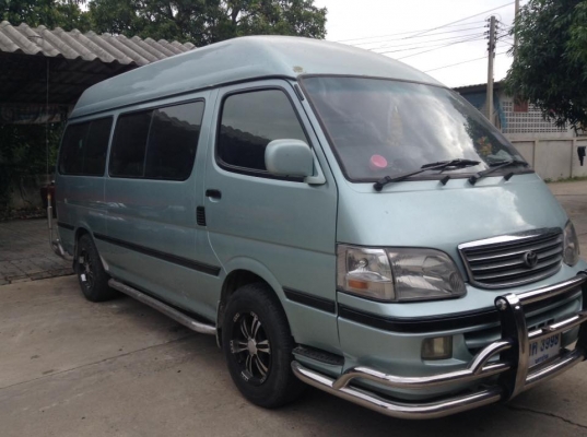 รถตู้12ที่นั้ง