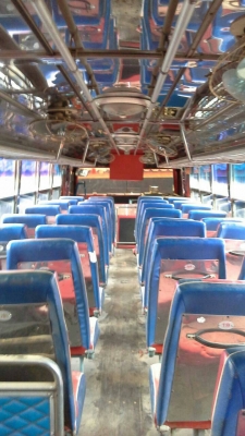 ขายรถบัสชั้นครึ่ง  มีซุ้มคนขับ  คัสซี BENZ  คานหน้า-คานท้าย BENZ  เครื่อง BENZ  เครื่องกลาง  แหนบ BENZ  คันโครง BENZ  โช๊คหน้า-หลัง 4 ตัว  ประตูลม  เบรคจิฟฟี่   พวงมาลัยเพาเวอร์  เบาะหัวหมอนปรับเอนนอน   เครื่องเสียงพร้อม  ทำสีมาใหม่  ราคา 500,000 บาท ต่อร