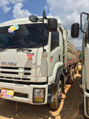 ขายรถบรรทุก 18 ล้อพ่วงแม่ลูกดัมพ์ ISUZU DECA 360 แรงม้าปี 2556 ลูกพ่วงสามมิตรกับอู่พิรุฬ 2 เพลา ไมล์ 130000 ราคา 2450000