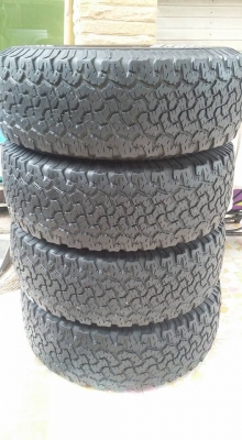 ขายยาง bf  265/70/16  จำนวน 1 ชุดครับ 7500 บาท