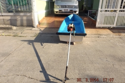 ขายเรือไฟเบอร์ ยาว10 ฟุต กว้าง 1 เมตร พร้อมเครื่อง นนทบุรี