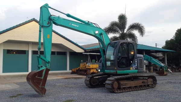KOBELCO SK135 YY04 รถเก่าญี่ปุ่นนำเข้าโดยตรง เป็นรถตัวใหม่ของรุ่น