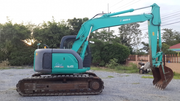 KOBELCO SK135 YY04 รถเก่าญี่ปุ่นนำเข้าโดยตรง เป็นรถตัวใหม่ของรุ่น