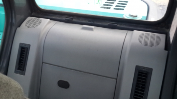 KOBELCO SK135 YY04 รถเก่าญี่ปุ่นนำเข้าโดยตรง เป็นรถตัวใหม่ของรุ่น