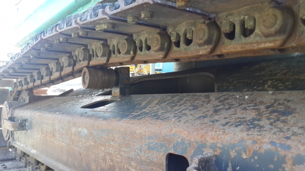 KOBELCO SK135 YY04 รถเก่าญี่ปุ่นนำเข้าโดยตรง เป็นรถตัวใหม่ของรุ่น