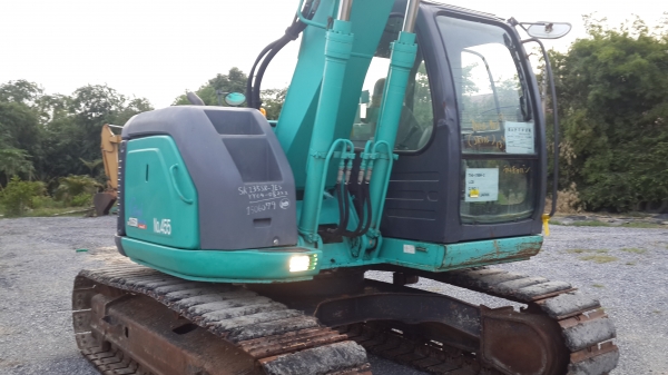 KOBELCO SK135 YY04 รถเก่าญี่ปุ่นนำเข้าโดยตรง เป็นรถตัวใหม่ของรุ่น