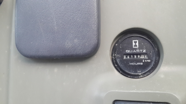 KOBELCO SK135 YY04 รถเก่าญี่ปุ่นนำเข้าโดยตรง เป็นรถตัวใหม่ของรุ่น