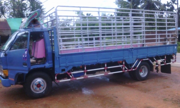 ขายหกล้ออีสุๆ 115 ยาว 5.50 รถบ้านรถสวยพร้อมไช้งาน รถบบไฟเตือนน่าปัดไช้ได้ทุกอย่าง ราคาคุยกันได้