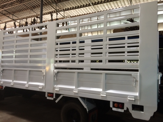 ขายกะบะเหล็กพร้อมคอกเหล็ก ขนาด กว้าง 2.10 เมตร ยาว 5 เมตร ขายกะบะเหล็กพร้อมคอกเหล็ก ขนาด กว้าง 2.10 เมตร ยาว 5 เมตร