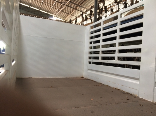 ขายกะบะเหล็กพร้อมคอกเหล็ก ขนาด กว้าง 2.10 เมตร ยาว 5 เมตร ขายกะบะเหล็กพร้อมคอกเหล็ก ขนาด กว้าง 2.10 เมตร ยาว 5 เมตร