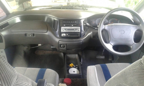 รถครอบครัว Toyota Privia หรูหรา พร้อมใช้ แก๊ซแล้ว ประวัติดีเยี่ยม