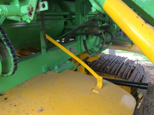 ขายรถเกี่ยว เกษตรพัฒนา  เครื่อง อีซูซุ210 เทอร์โบ A/R 65  ปั้มไดกิ้นเบอร์22