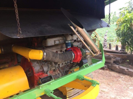 ขายรถเกี่ยว เกษตรพัฒนา  เครื่อง อีซูซุ210 เทอร์โบ A/R 65  ปั้มไดกิ้นเบอร์22
