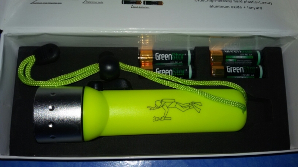 ไฟฉายกันน้ำ