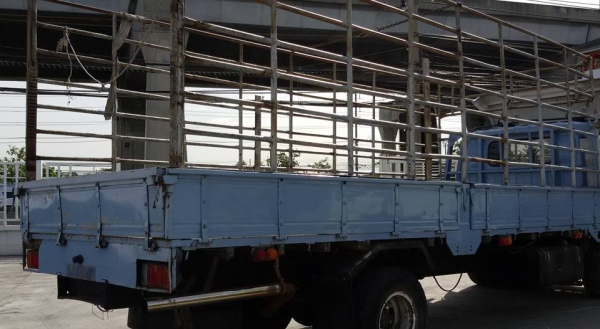 ขาย ISUZU NPR 110 แรงม้า กระบะคอกยาว 5.60 ม.(รถประกอบ)ปี 2537 สภาพดี ภายในเก๋งสวย ราคา 318,000 บาท จัดไฟแนนซ์ 200,000 บาท สนใจสอบถามเพิ่มเติมได้ที่ 081-4825911 คุณพิมพ์ใจ 085-0097969 คุณรุ่ง