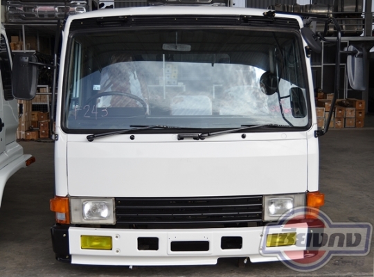 หัวเก๋งรถบรรทุก Mitsubishi FUSO เฉินหลง สภาพดีสวยมาก