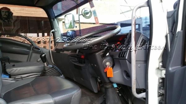 ขาย Isuzu FTR240 ปี56 ตู้สิบบานยาว 7.6เมตร
