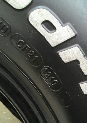 ขายMud BF KM2 ขนาด 285/75R16 ขายMud BF KM2 ขนาด 285/75R16