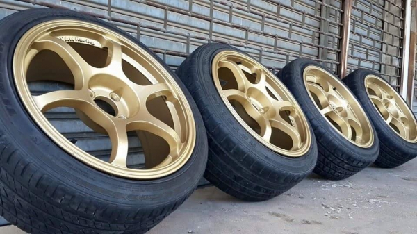 Advan ขอบ 17 4รู100 หน้า7.5 หลัง8 พร้อมยางสวยๆ