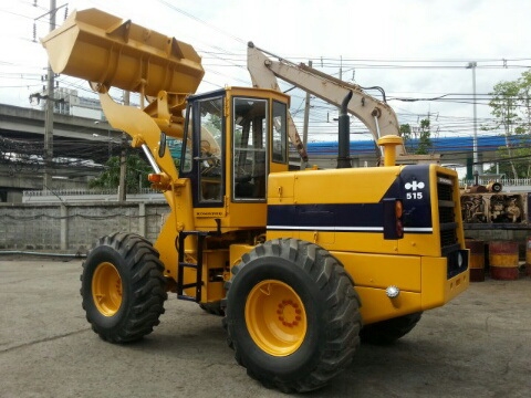 รถตักล้อยาง  515-2-12626