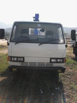 ขายรถ 6 ล้อ HINO ติดตั้งเครน 2.5 ตัน ภาษีเต็ม