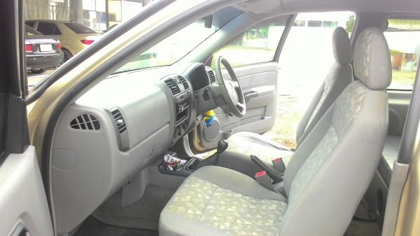 D maxแค็ปปี06สวยๆเดิมๆ D maxแค็ปปี06สวยๆเดิมๆ