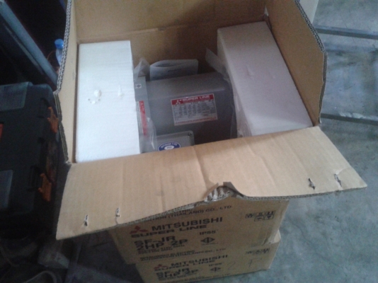 ขายมอเตอร์ mitsu 2HP-2P ของใหม่กล่องแกะ รอบสูง มี3ตัว