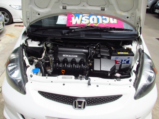 HONDA JAZZ 1.5 ปี2005 เท่มากจ้า แต่งเต็มๆ พร้อมซิ่ง ราคา 259,000 เท่านั้น HONDA JAZZ 1.5 ปี2005 เท่มากจ้า แต่งเต็มๆ พร้อมซิ่ง ราคา 259,000 เท่านั้น