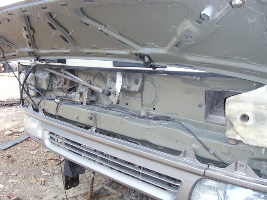 ขายหัวเก๋ง HINO สิงห์ไฮเทค 10ล้อหัวในครับ 158,000บาทอุปกรณืครบครับ ติดต่อ 0892095791 บอย