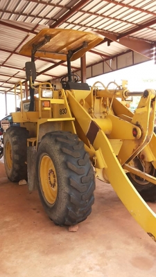 **950,000 บ.ต่อรอง/// รถตักล้อยาง TCM 830 เอวอ่อน **ขาย TCM 830 รถตักล้อยาง เอวอ่อน ขยายบุ้งกี๋ ต่อแขน แล้ว WHEEL LOADER TCM 830 S/N(ซีเรียล) 63800700 เครื่องเดิม ปั้มเดิม เครื่องISUZU 6BB1-6สูบ เครื่องดี แน่น แรงดี ปั้มดี แรงดีครับ แขนดี หนา แข็งแรง ไม่แ