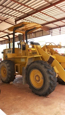 **950,000 บ.ต่อรอง/// รถตักล้อยาง TCM 830 เอวอ่อน **ขาย TCM 830 รถตักล้อยาง เอวอ่อน ขยายบุ้งกี๋ ต่อแขน แล้ว WHEEL LOADER TCM 830 S/N(ซีเรียล) 63800700 เครื่องเดิม ปั้มเดิม เครื่องISUZU 6BB1-6สูบ เครื่องดี แน่น แรงดี ปั้มดี แรงดีครับ แขนดี หนา แข็งแรง ไม่แ