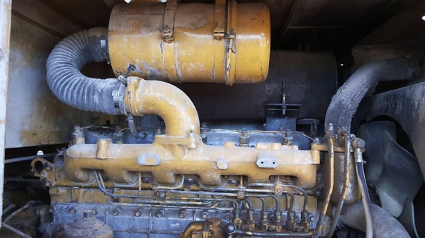 **950,000 บ.ต่อรอง/// รถตักล้อยาง TCM 830 เอวอ่อน **ขาย TCM 830 รถตักล้อยาง เอวอ่อน ขยายบุ้งกี๋ ต่อแขน แล้ว WHEEL LOADER TCM 830 S/N(ซีเรียล) 63800700 เครื่องเดิม ปั้มเดิม เครื่องISUZU 6BB1-6สูบ เครื่องดี แน่น แรงดี ปั้มดี แรงดีครับ แขนดี หนา แข็งแรง ไม่แ