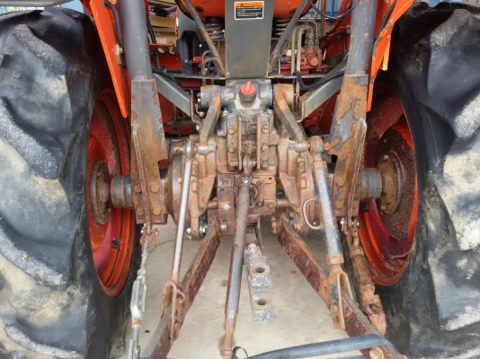 ปัญญาแทรคเตอร์..จัดมาให้ครับ ด่วน!!!คูโบต้า L3408DI  พร้อมใบมีดคานล่าง เล่มทะเบียนพร้อม