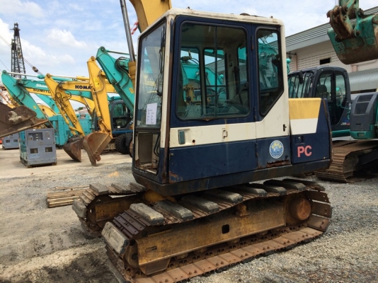 Komatsu PC60-6 ปี 1990 ใช้งาน 3 พันกว่าชั่วโมง ถึงไทยแล้วครับ ไม่แพง