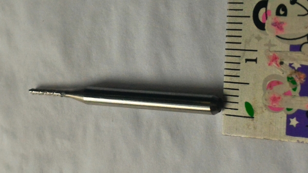 ดอกเอ็นมิล(ดอกกัด)เป็นชนิดคาร์ไบด์ 4 ฟัน  ทูลลิ่งคุณภาพสูง ขนาด 1.2 มม.