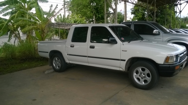 ขายไมตื้เอ๊ก 4 ประตู