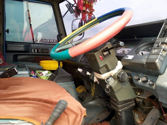 ขายดั้ม ISUZU ร็อกกี้175แรง เครื่องดีแคชซีสวย พ.เพาเวอร์ เบรกทิฟฟี่ ภายในสวย แอร์เย็น สภาพพร้อมใช้งาน เอกสารพร้อมโอน สนใจโทร 090-8588220คุณนะ 093-3258446คุณบิว ID:narong498 หรือเข้าดูสินค้าอื่นๆได้ที่ www.truck.in.th/498 หรือเพจFacebook ณรงค์ ซื้อขายรถมือ