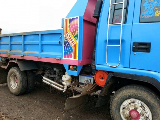 ขายดั้ม ISUZU ร็อกกี้175แรง เครื่องดีแคชซีสวย พ.เพาเวอร์ เบรกทิฟฟี่ ภายในสวย แอร์เย็น สภาพพร้อมใช้งาน เอกสารพร้อมโอน สนใจโทร 090-8588220คุณนะ 093-3258446คุณบิว ID:narong498 หรือเข้าดูสินค้าอื่นๆได้ที่ www.truck.in.th/498 หรือเพจFacebook ณรงค์ ซื้อขายรถมือ