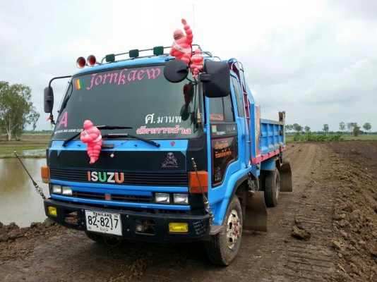ขายดั้ม ISUZU ร็อกกี้175แรง เครื่องดีแคชซีสวย พ.เพาเวอร์ เบรกทิฟฟี่ ภายในสวย แอร์เย็น สภาพพร้อมใช้งาน เอกสารพร้อมโอน สนใจโทร 090-8588220คุณนะ 093-3258446คุณบิว ID:narong498 หรือเข้าดูสินค้าอื่นๆได้ที่ www.truck.in.th/498 หรือเพจFacebook ณรงค์ ซื้อขายรถมือ