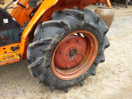 ปัญญาแทรคเตอร์..จัดมาให้ครับ ด่วน!!!คูโบต้า L2002DT  ตัวเปล่า สภาพเดิมๆ